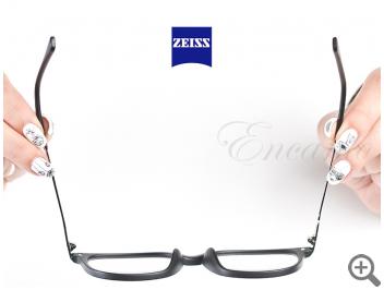 Компьютерные очки Zeiss Blue Protect TR5008-C2 в руках фото
